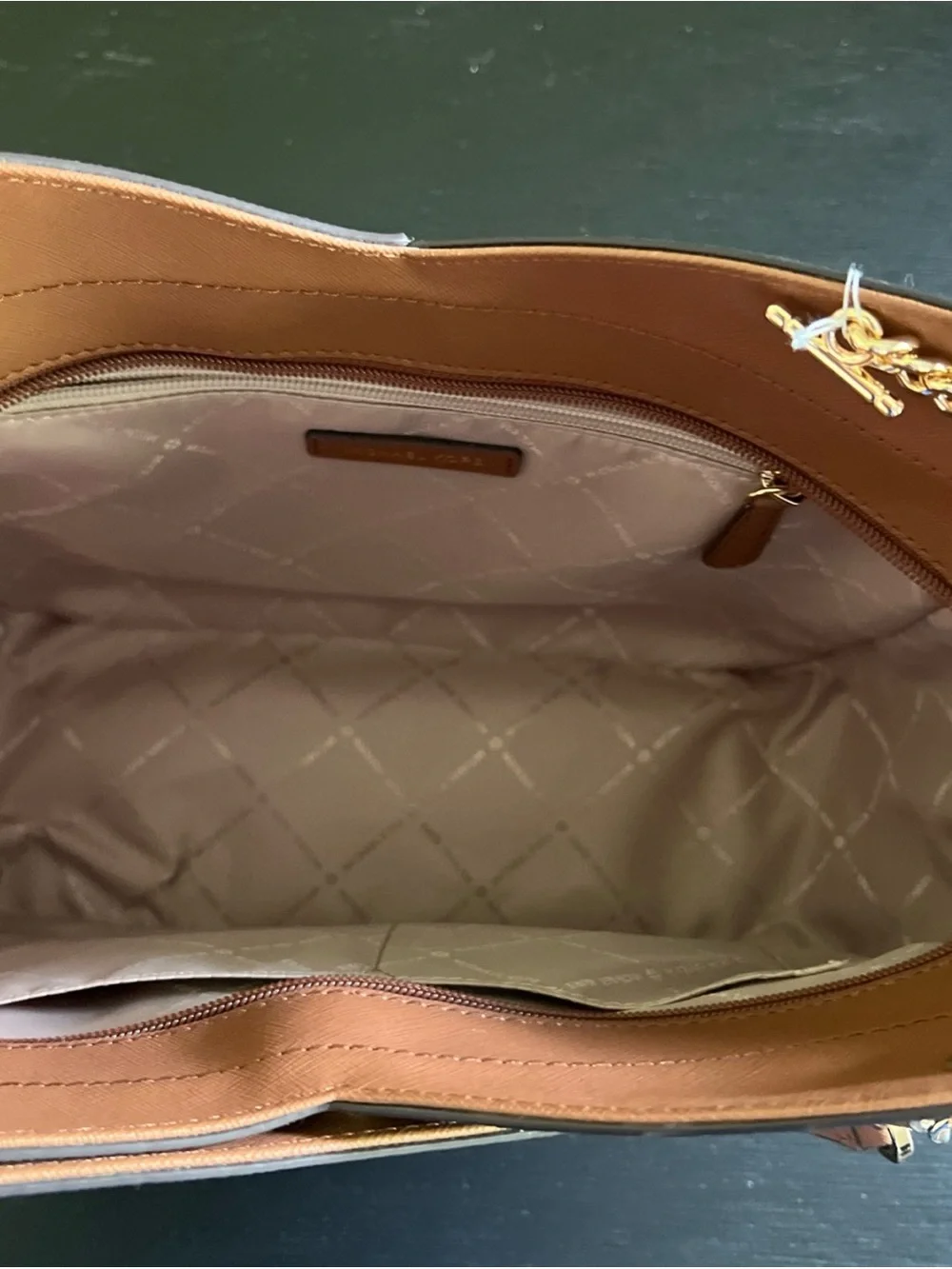 Michael Kors Jet Set tote with chain handles - Picture 5 of 5